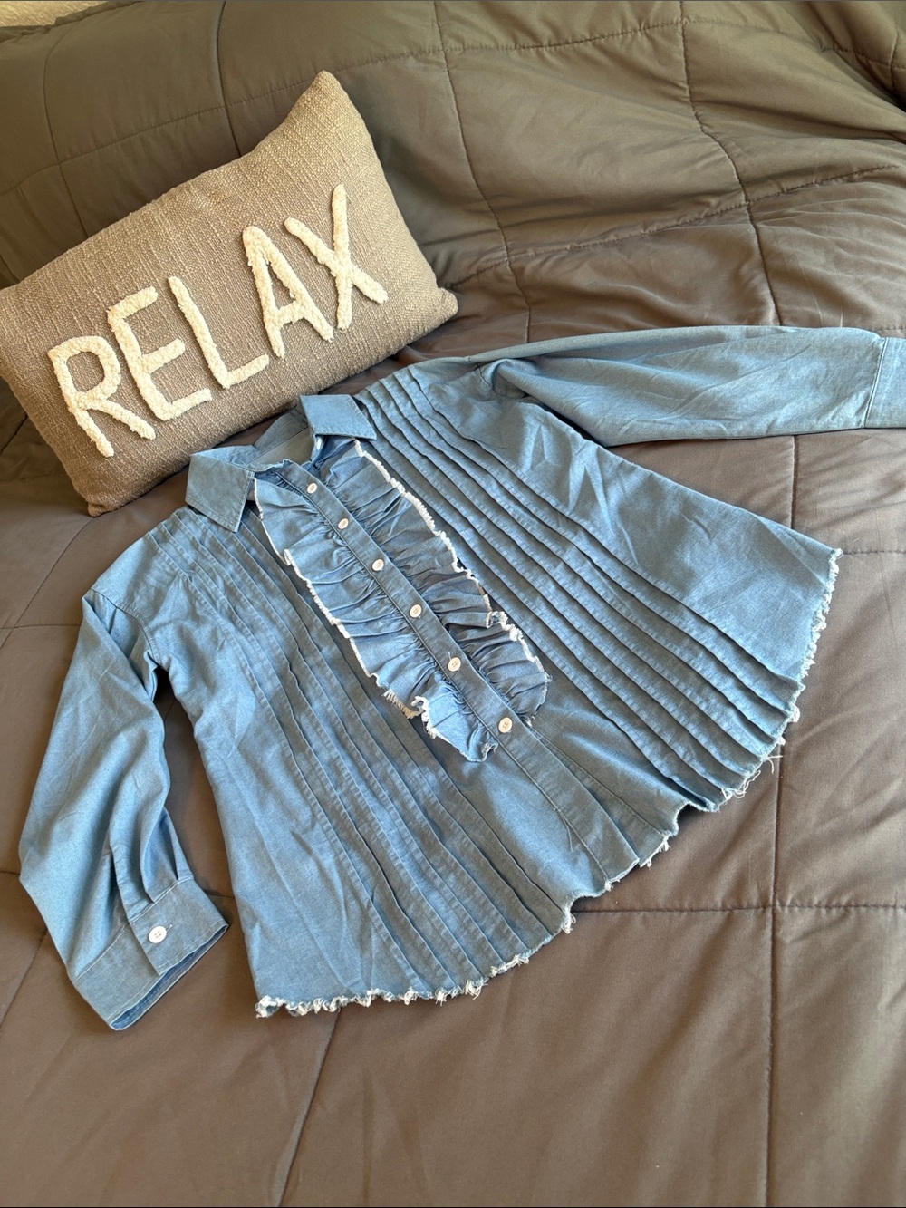 Light Blue Chambray Ruffle Front Pleated Tux Button-Up Shirt S New Romantic